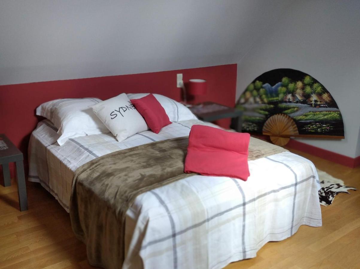 B&B Ferme De La Rouzannerie Pour 2 Ou Famille Lanneray Buitenkant foto